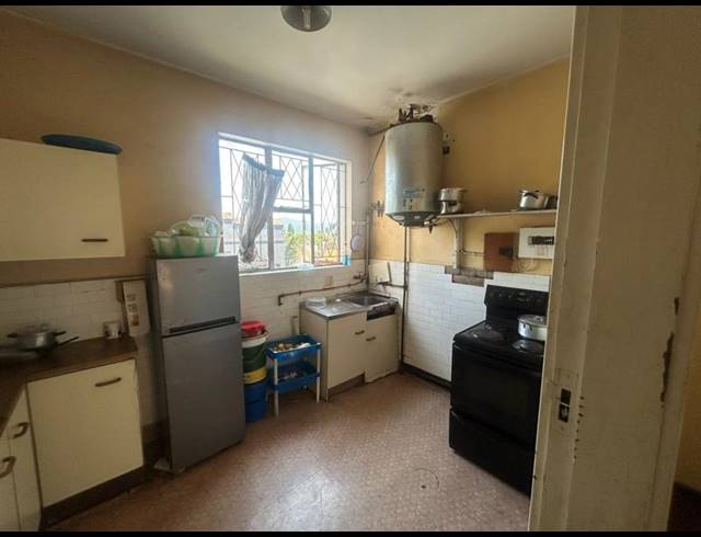 2 BEDROOM APARTMENT FOR SALE IN SCOTTSVILLE